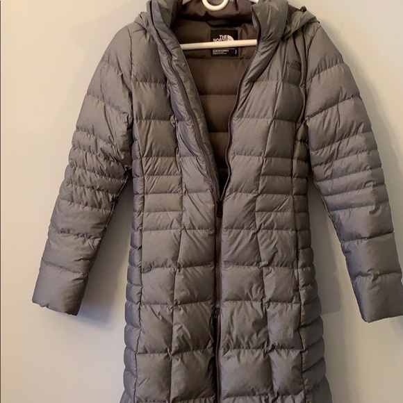 The north face women’s 550 long jacket - Picture 6 of 6
